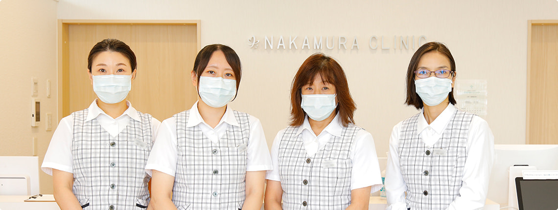 医療事務さん4人の写真